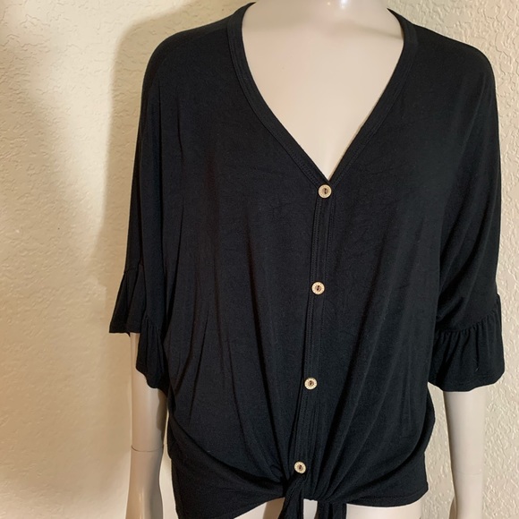Promesa Black  Ruffled Short Sleeve Top - Picture 7 of 9
